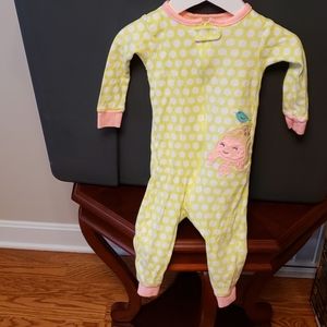 Girl's pajamas